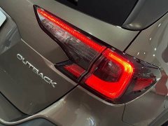Subaru Outback 2.5i Premier with EyeSight - ფოტო 6