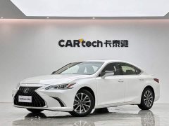 Lexus ES 2022 300h Excellence Edition - ფოტო 1
