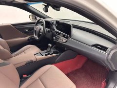 Lexus ES 2022 300h Excellence Edition - ფოტო 11