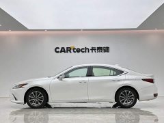 Lexus ES 2022 300h Excellence Edition - ფოტო 2