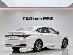Lexus ES 2022 300h Excellence Edition - ფოტო 5
