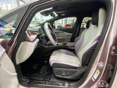 BYD Dolphin 401km Knight Edition - ფოტო 9