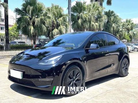 2024 Tesla Model Y Long Range All-Wheel Drive