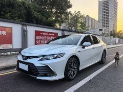 Toyota Camry 2021 Hybrid Luxury - ფოტო 1