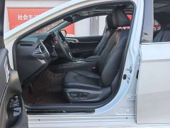 Toyota Camry 2021 Hybrid Luxury - ფოტო 10