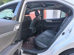 Toyota Camry 2021 Hybrid Luxury - ფოტო 11