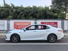 Toyota Camry 2021 Hybrid Luxury - ფოტო 15