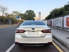Toyota Camry 2021 Hybrid Luxury - ფოტო 18