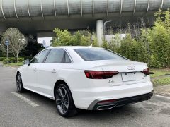 Audi A4L 2022 40 TFSI Fashion Dynamic - ფოტო 10