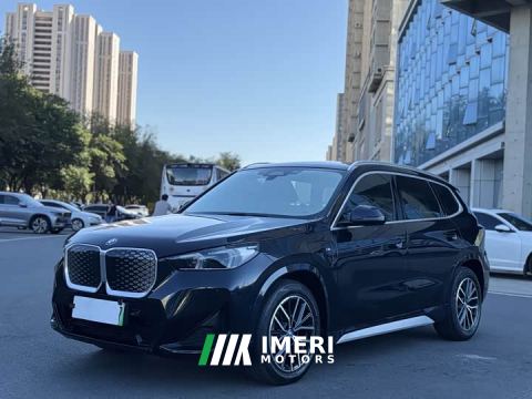 2024 BMW iX1 eDrive25L M Sport Package