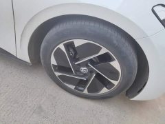 Volkswagen ID.3 Outstanding Edition - ფოტო 6