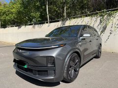 Li Auto L8 Pro - ფოტო 1