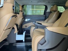 Denza D9 DM-i 970 AWD Flagship - ფოტო 8
