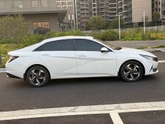 Hyundai Elantra 1.5L CVT GLX Elite - ფოტო 6