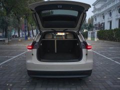 Li Auto i6 2025 Two-Wheel Drive Standard - ფოტო 9