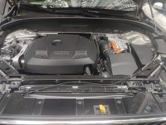 Volvo XC60 Plug-in Hybrid Extended Range AWD Smart Luxury Edition - ფოტო 10
