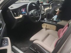 Volvo XC60 Plug-in Hybrid Extended Range AWD Smart Luxury Edition - ფოტო 9