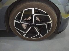 BYD Seal 700km Long Range Rear-Wheel Drive - ფოტო 6