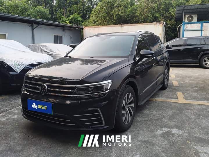 Volkswagen Tiguan L Plug-in Hybrid 430PHEV Plug-in Hybrid Premier Edition