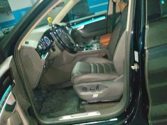 Volkswagen Touareg 3.0TSI Sharp Enjoyment Edition Jet Black Sport Package - ფოტო 9