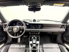 Porsche 911 Carrera 3.0T - ფოტო 12