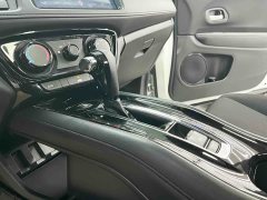 Honda Vezel 2020 1.5L CVT Elite - ფოტო 12