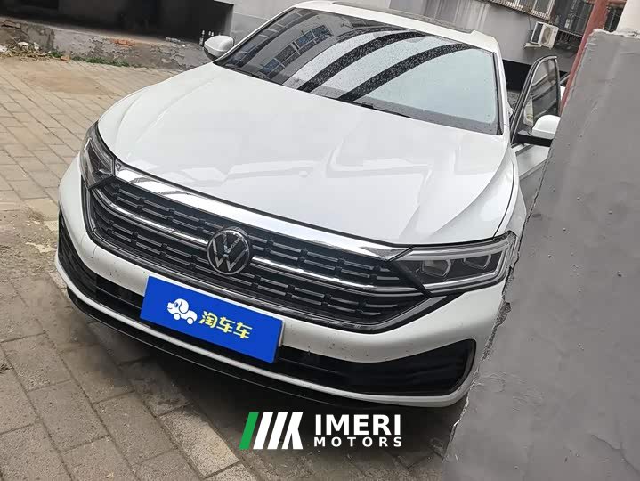 Volkswagen Sagitar 200TSI DSG Excellence Edition