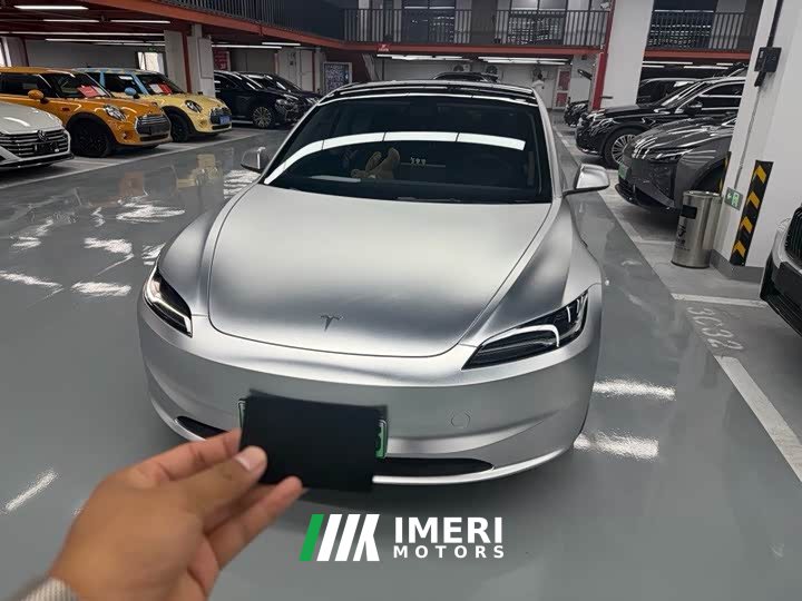 Tesla Model 3 Rear-Wheel Drive