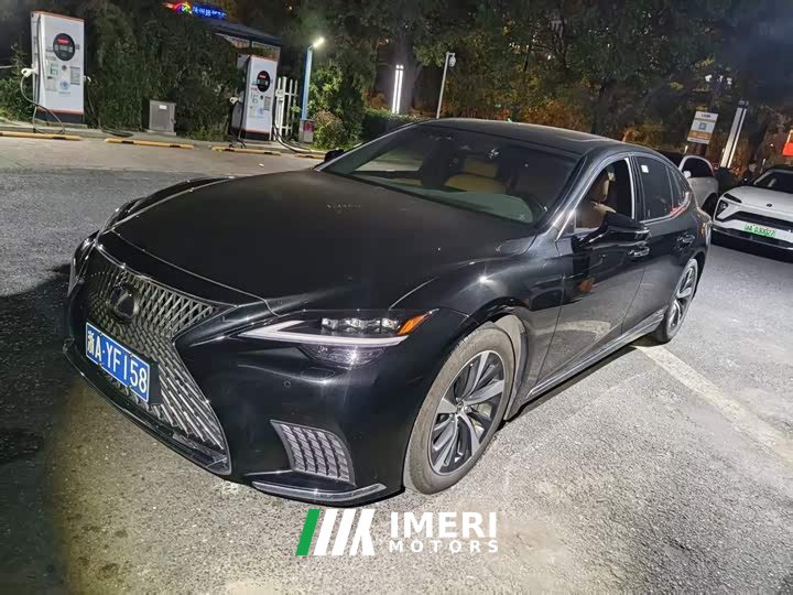 Lexus LS 500h Premium - ავტომობილი ჩინეთიდან