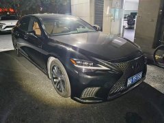 Lexus LS 500h Premium - ფოტო 2