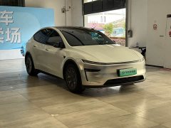 Tesla Model Y L Long Range All-Wheel Drive - ფოტო 3