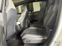 Tesla Model Y L Long Range All-Wheel Drive - ფოტო 6
