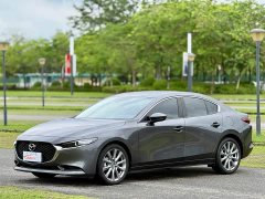 Mazda3 Axela 2021 2.0L Automatic Elegant Edition - ფოტო 1