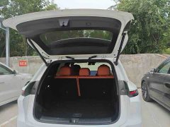 Li Auto L6 Max Smart Refresh Edition - ფოტო 8