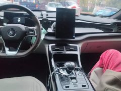 BYD Qin PLUS 2024 Glory Edition DM-i 55KM Leading - ფოტო 16