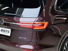 Volkswagen Viloran 380TSI Prestige - ფოტო 15