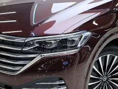 Volkswagen Viloran 380TSI Prestige - ფოტო 9