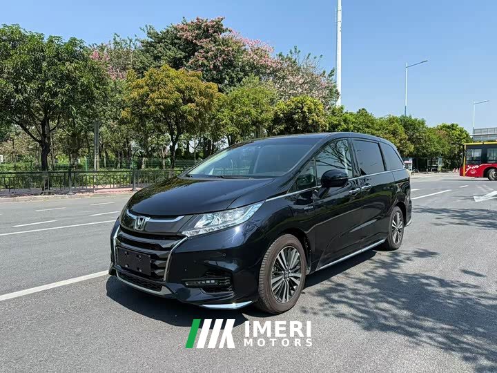 Honda Odyssey 2.0L Sharp Premium Edition - ავტომობილი ჩინეთიდან
