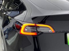 Tesla Model Y 2022 Facelift Long Range All-Wheel Drive - ფოტო 13