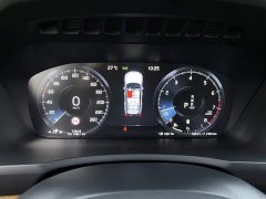 Volvo XC90 B6 Intelligent Luxury 7-Seater - ფოტო 16