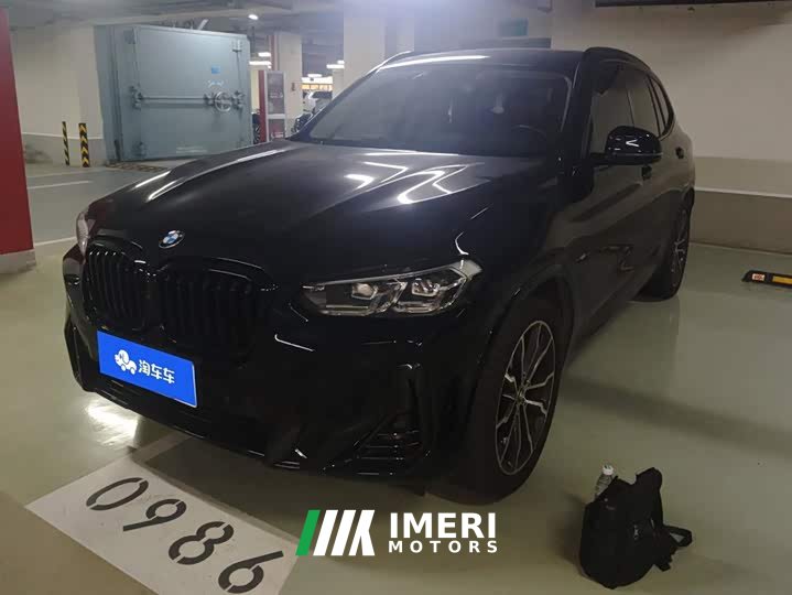 BMW X3 xDrive30i Premier M Night Package