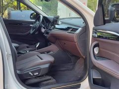 BMW X1 sDrive20Li Premium Edition - ფოტო 5