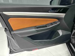 Volkswagen Bora 200TSI DSG Comfort Pro - ფოტო 11
