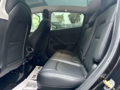 Tesla Model Y Long Range All-Wheel Drive - ფოტო 17