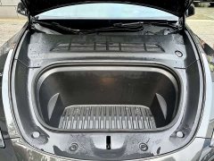 Tesla Model Y Long Range All-Wheel Drive - ფოტო 4