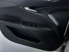 Changan Eado Blue Whale 1.5T 500Bar Luxury - ფოტო 7
