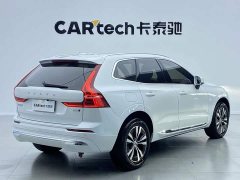 Volvo XC60 B5 AWD Smart Luxury Edition - ფოტო 14