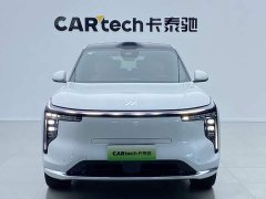 IM Motors Zhiji LS8 52 Max Luxury Six-Seater - ფოტო 11