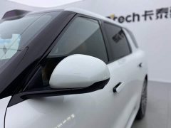 IM Motors Zhiji LS8 52 Max Luxury Six-Seater - ფოტო 14