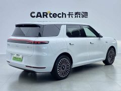 IM Motors Zhiji LS8 52 Max Luxury Six-Seater - ფოტო 15